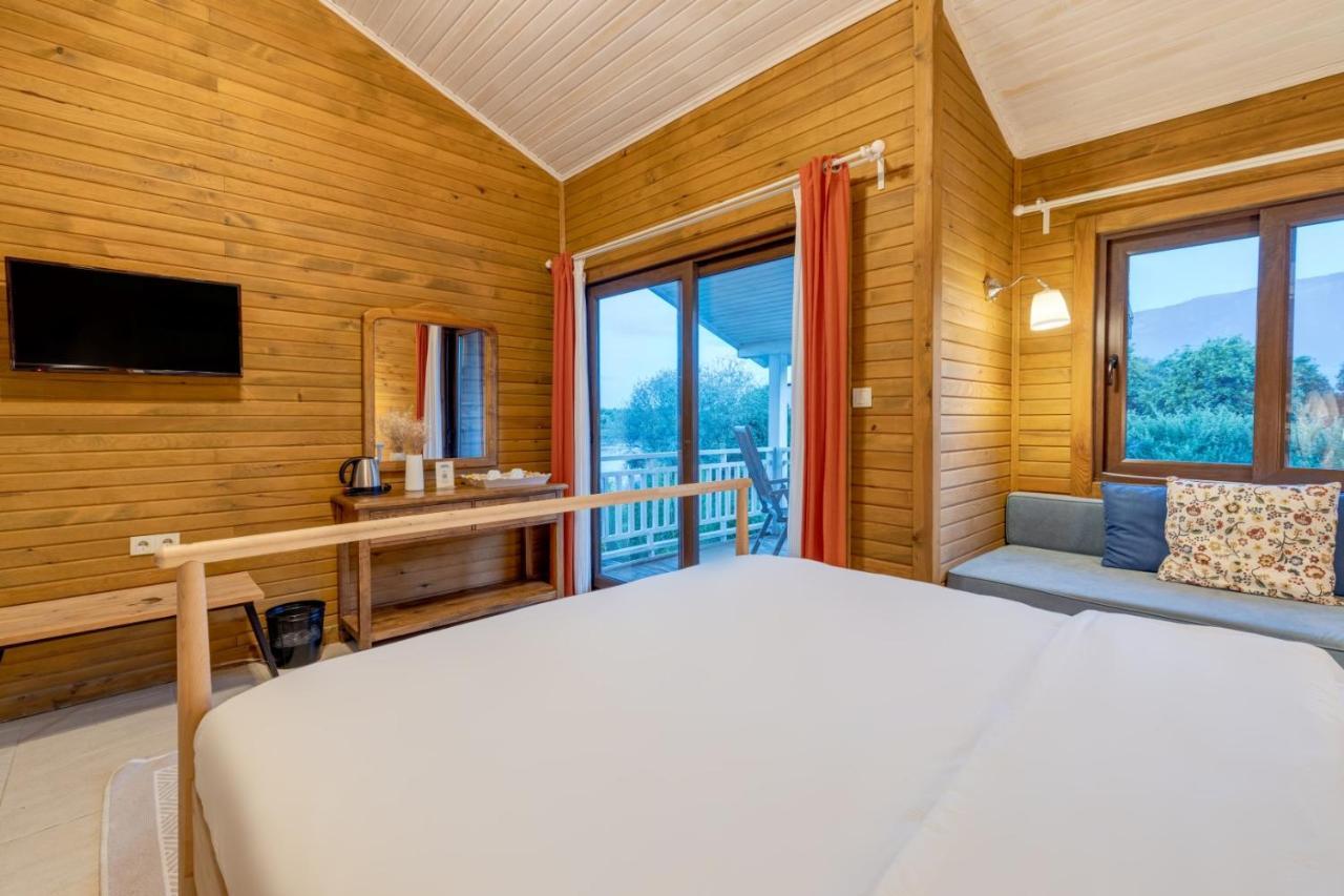 Turkuazkoey Guest House Finike Ngoại thất bức ảnh